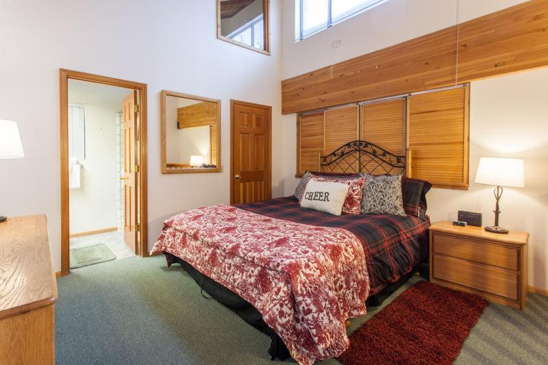 Val D'Lsere # 21 Mammoth Lakes Bilik gambar